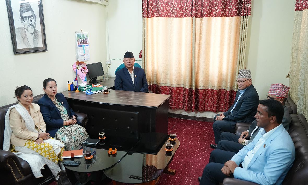 पेट्रोलियम पदार्थमा राहत प्याकेज घोषणा गर्न विपक्षीको माग