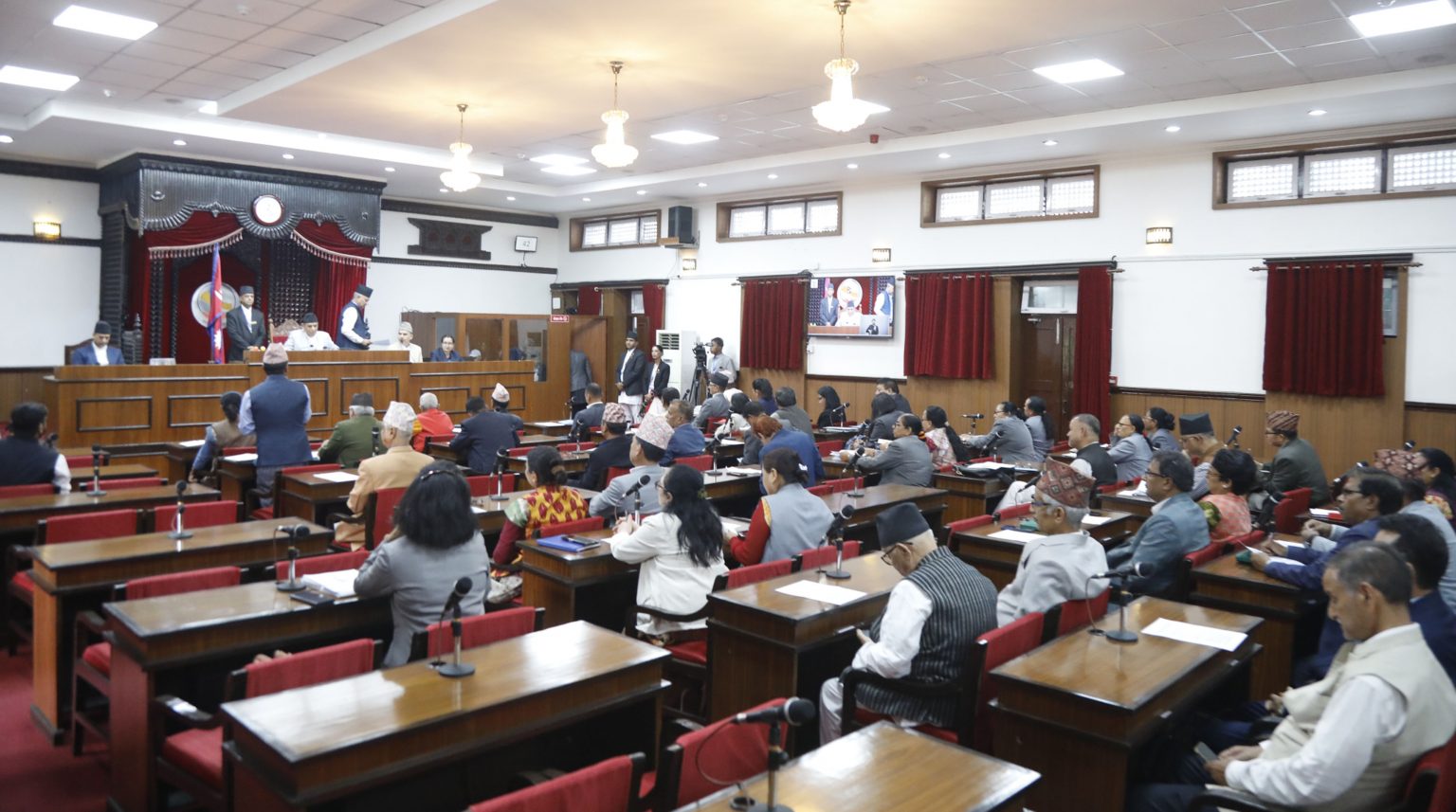राष्ट्रियसभाः सुकुम्वासी समस्याको दीर्घकालीन समाधान खोज्न सांसदहरुको आग्रह