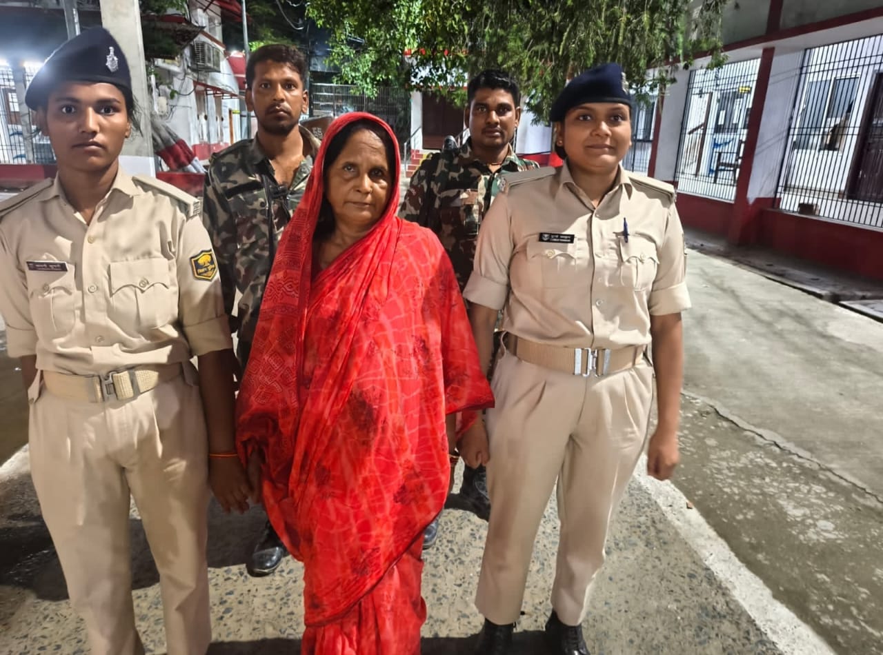 धनुषाकी हिरादेवी महासेठ ‘चाची’ भारतीय प्रहरीद्वारा सार्वजनिक, परिवारविरुद्ध सातभन्दा बढी एफआईआर